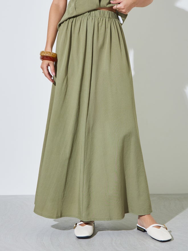 Styli Green Pintuck Detail Top and A-Line Maxi Skirt Set - Image 4