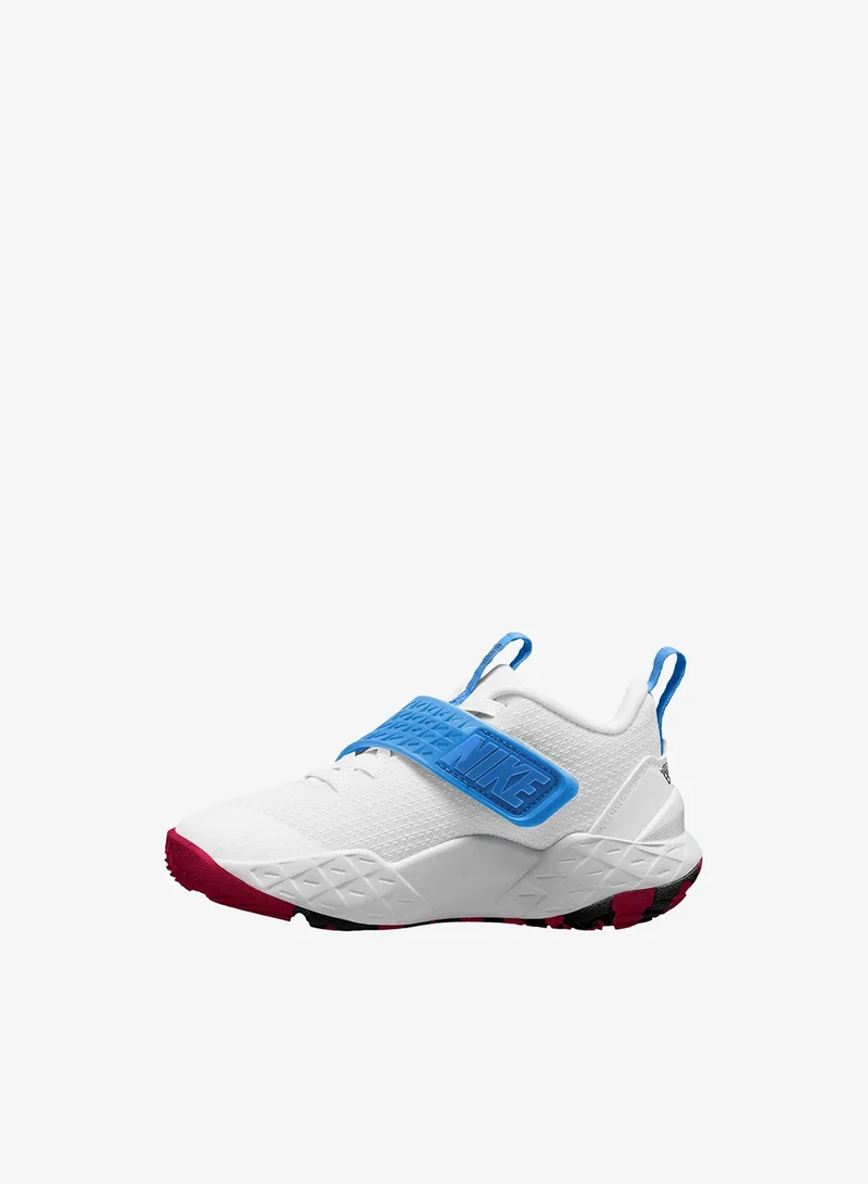 نايكي ليتل تيم هاسل دي 12 بي إس