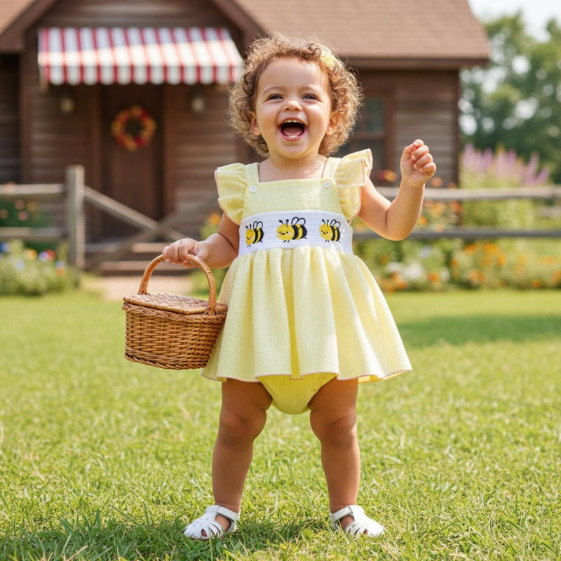 Amnnchya Baby Girl Summer Clothes Cute Bee Fly Sleeve Smocked Romper Dress Jumpsuit Newborn Infant Girls Spring Dresses (Yellow, 0-3 Months) - Image 4