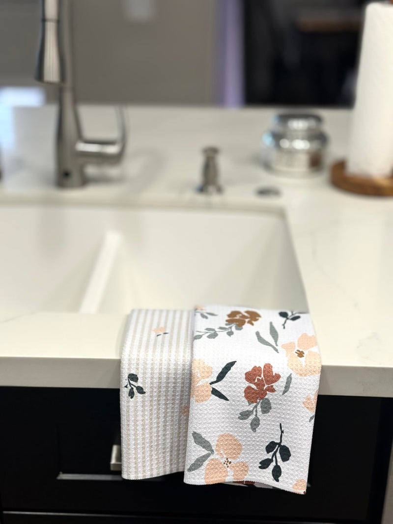 Trig Kitchen Towel. Tea Towel. Dish Cloth. Double Sided Design. Quick Dry Waffle Weave Microfiber. Highly Absorbent. Designer Prints. Modern. 2 Pack. Grace. - Image 3