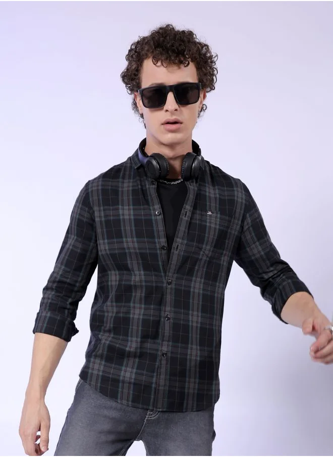 شركة المرآب الهندية Men Slim Fit Checkered Full Sleeves Cutaway Collar Casual Shirt