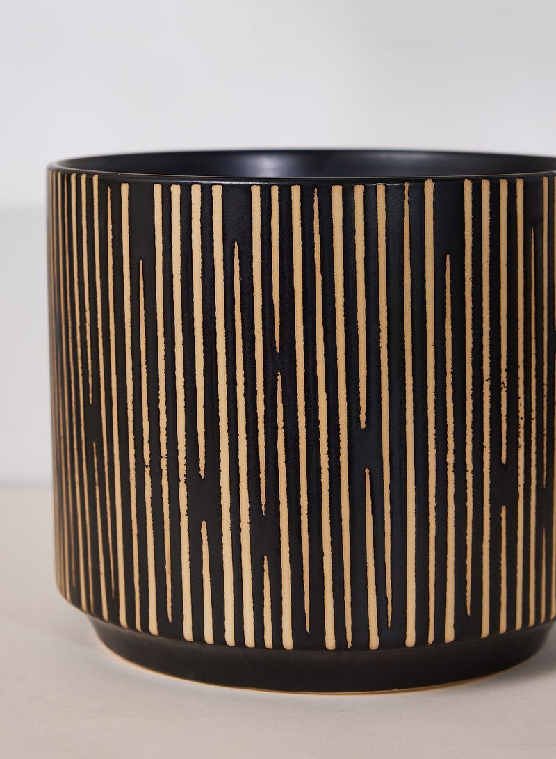 Premier Kiso Small Black And Cream Finish Planter - Image 3