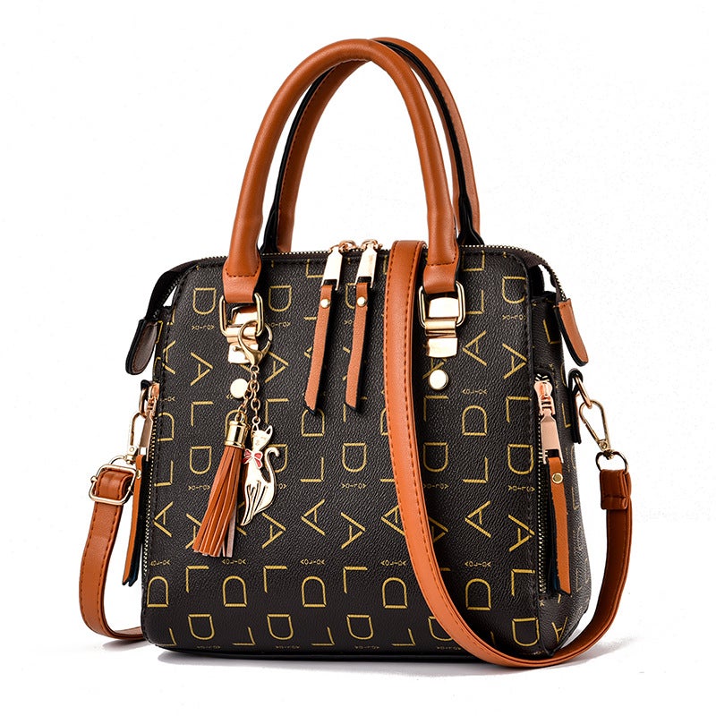 2024 Ladies Fashion Handbag Large Capacity Shoulder Bag Earthy yellow