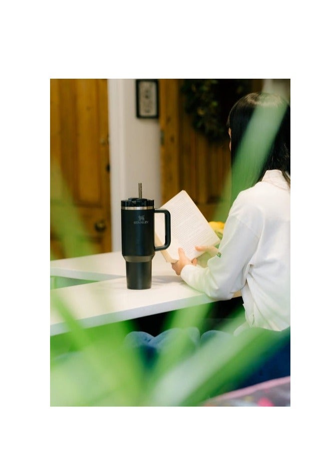 كوب ستانلي كوينشر H2.0 فلوستات أصلي مختوم ومعزول بالفراغ من الفولاذ المقاوم للصدأ مع غطاء وقش للمياه والشاي المثلج والقهوة والعصائر، 12 ساعة بارد، 6 ساعات ساخن، 1.18 لتر