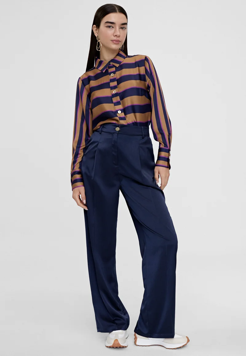 Lola Casademunt Straight trousers with pockets