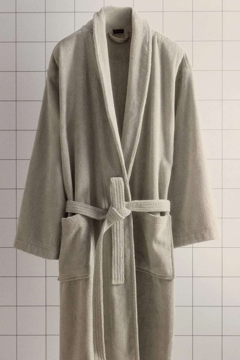 اتش اند ام روب من قطن التيري