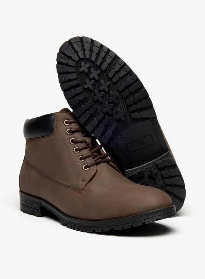 LBL by Shoexpress Men Solid Chukka Boots with Zip Closure