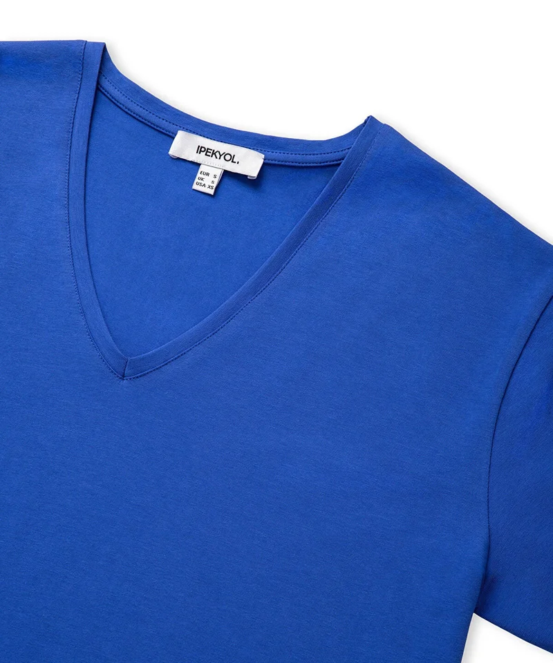 ابيكول V-Neck Basic T-Shirt