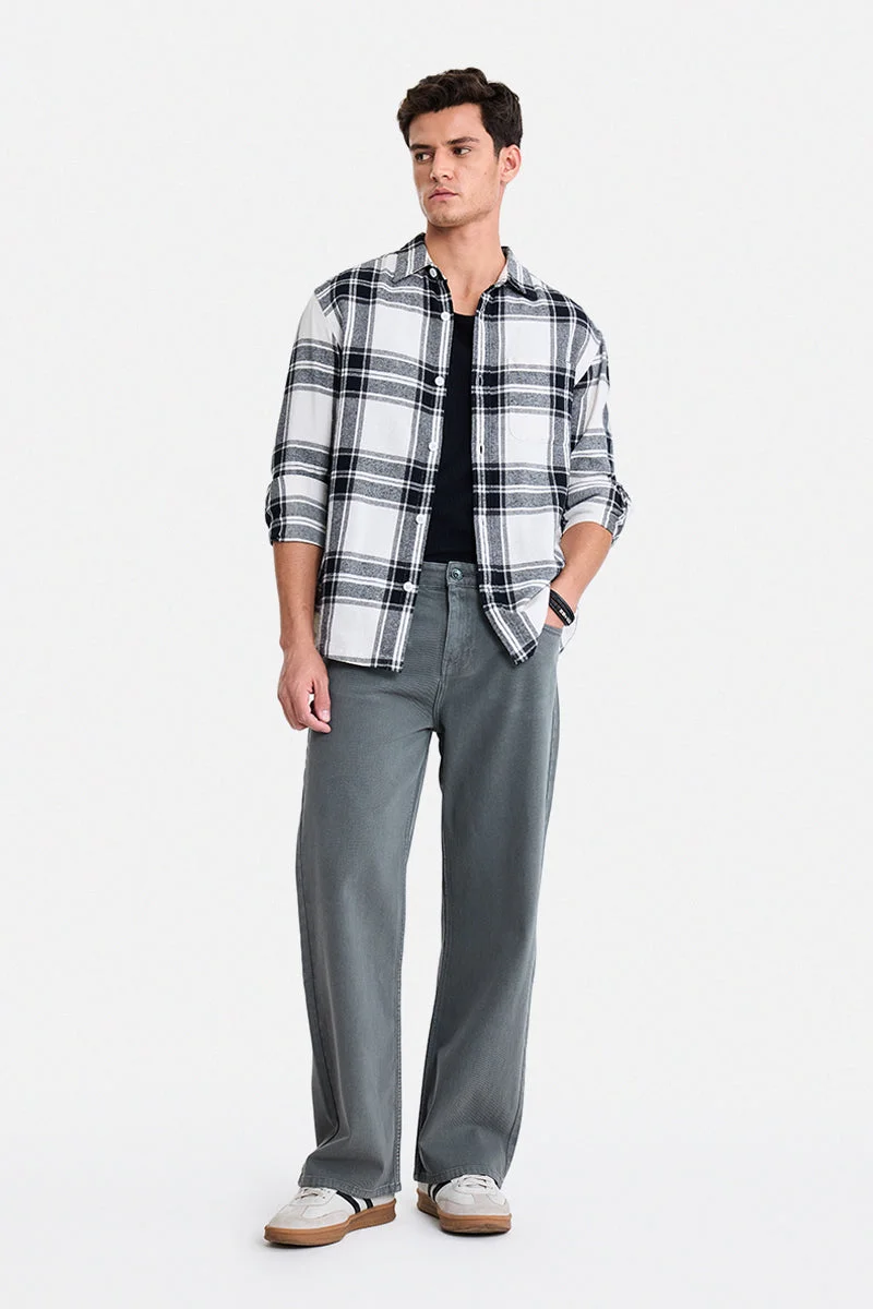 سنيتش Grey Solid Straight Fit Casual Jeans