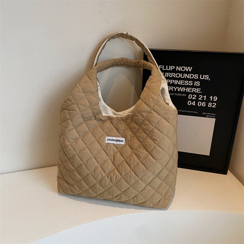 Rhomboid Embroidery Large Capacity Bag Women'S Stylist Shoulder Bag Underarm Portable Tote Bag