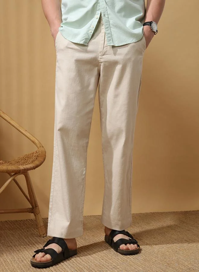 Dennis Lingo Men's Beige 100% Cotton Solid Pattern Full Length Chinos Straight Fit Trouser