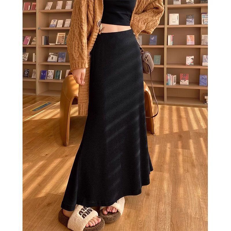 Women's Solid Color Bodycon Midi Pencil Skirt - Image 1