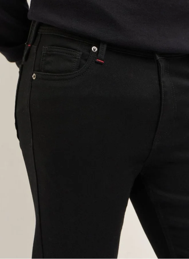 THE BEAR HOUSE Men's Black Mid-Rise Skinny Fit Jeans Classic Comfort With Modern Style, Perfect For Everyday Casual Looks And Effortless Streetwear Vibes