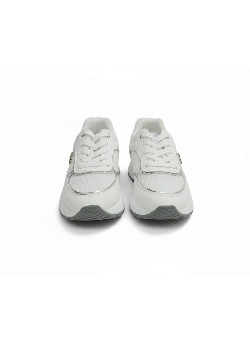 سنيكرز رياضي أنيق يجمع بين الراحة والأناقة اليومية - Image 3