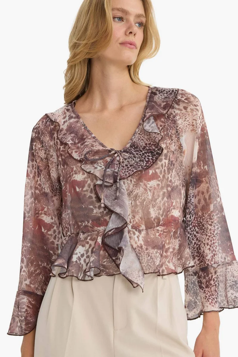DeFacto Regular Fit V-Neck Patterned Ruffle Front Chiffon Blouse