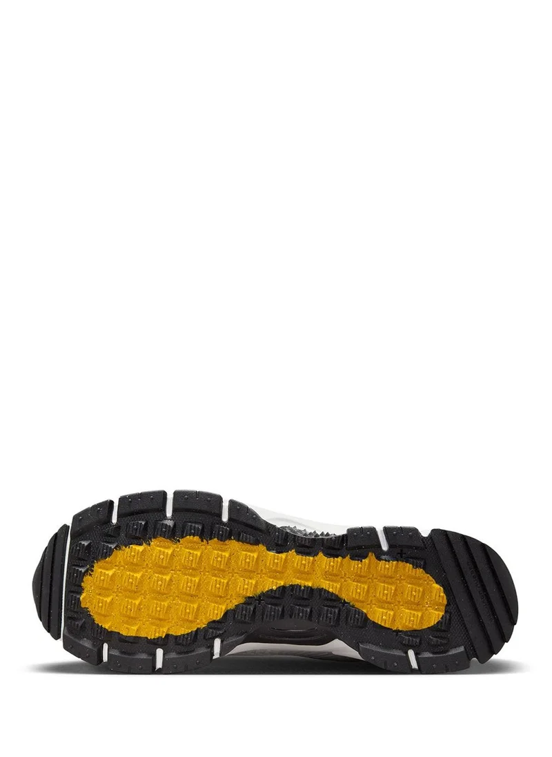 Nike Vomero Roam
