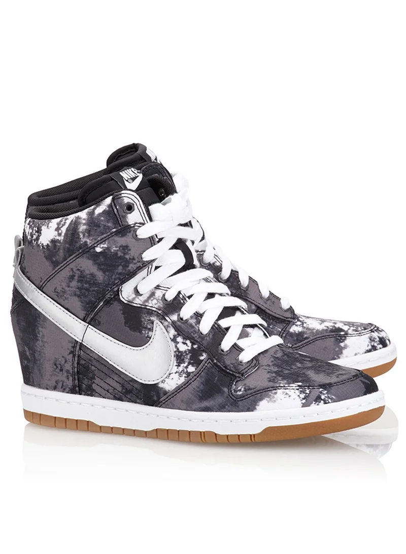 Nike Dunk Sky Hi Print Sneakers