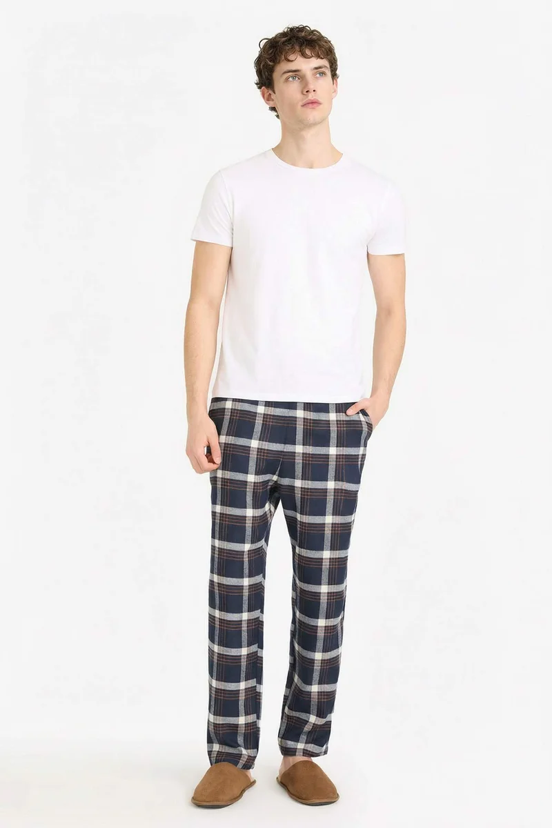 ديفاكتو Regular Fit Long Flannel Pajama Pants