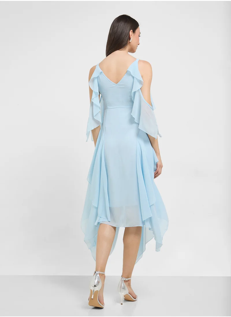 ايلا Cold Shoulder Ruffle Dress