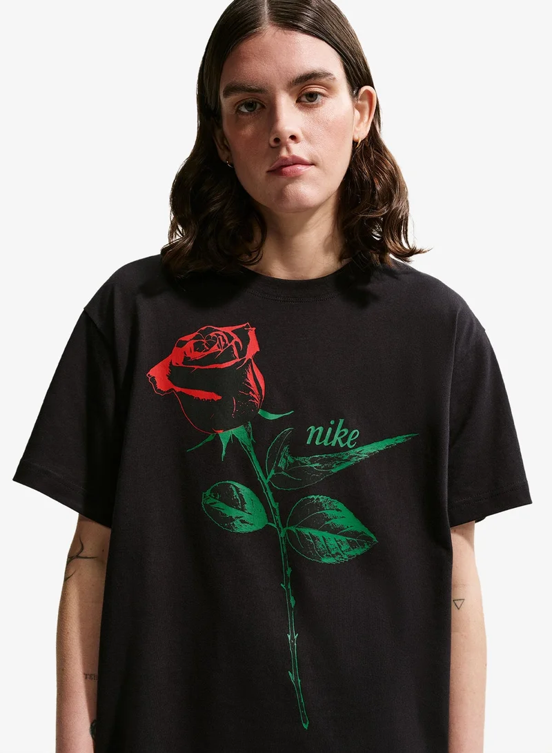 نايكي تيشيرت إن إس دبليو كلاسيك إس تي