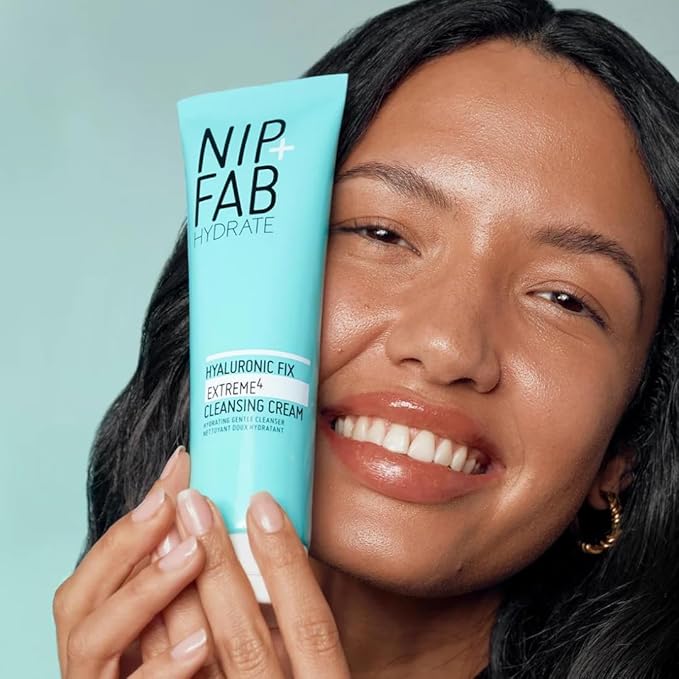 NIP+FAB كريم تنظيف نيب فاب بحمض الهيالورونيك فكس إكستريم 4 - منظف لطيف وغسول للوجه مضاد للشيخوخة ومرطب للبشرة الجافة والحساسة - Image 3