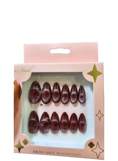 "Add a touch of elegance and appeal with these 12 pieces of luxurious nails!"