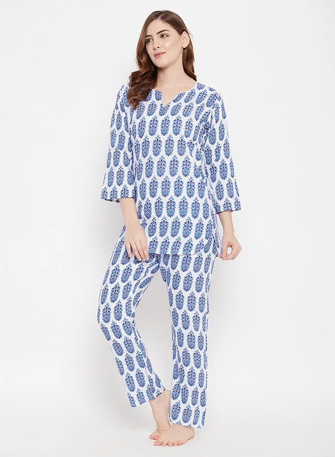 Clovia Clovia Pretty Florals Top & Pyjama in White - 100% Cotton