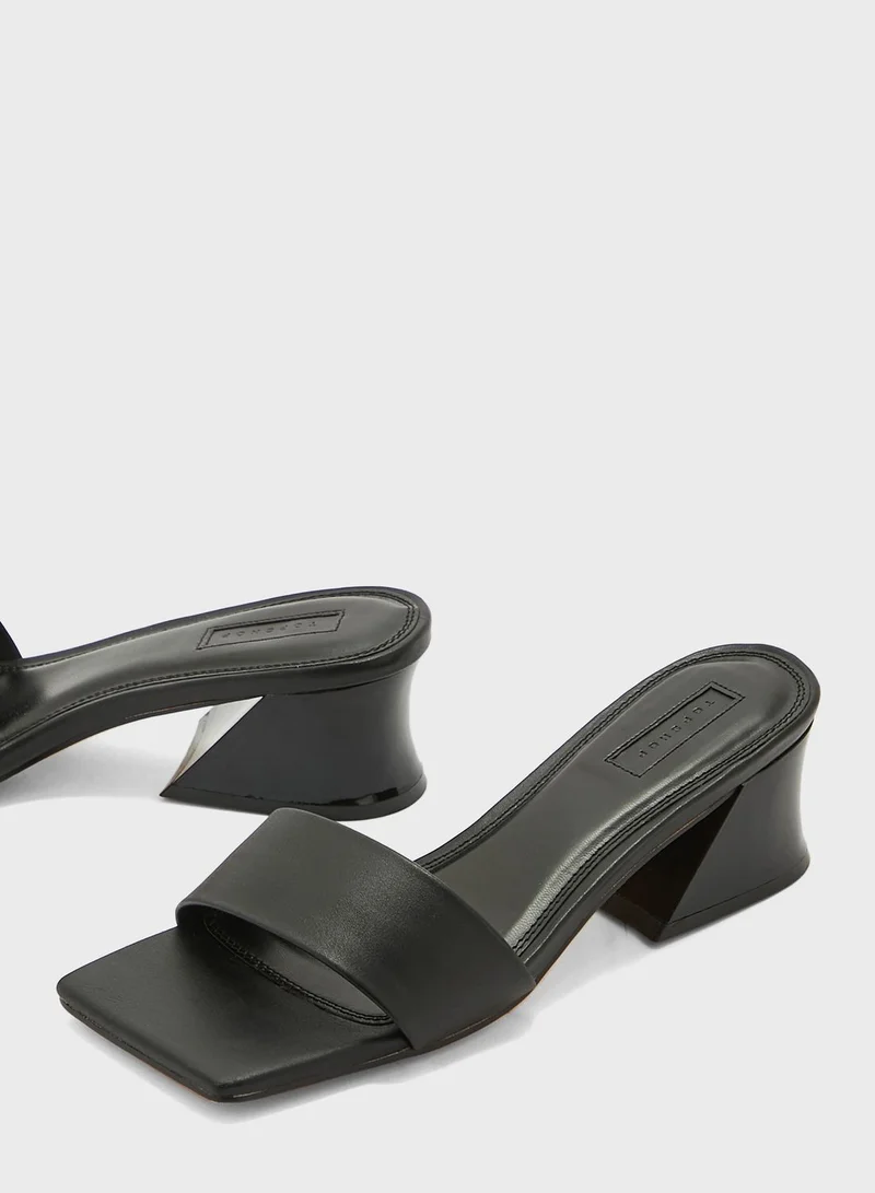 TOPSHOP Andy Angular  Sandals