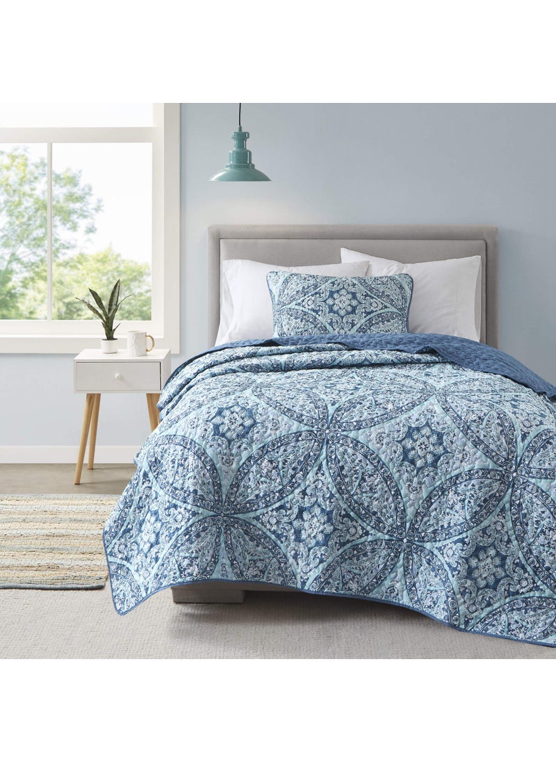 Comfort Spaces Comfort Spaces Reversible Quilt SetVermicelli Stitching Design All Season Lightweight Coverlet Bedspread Bedding Matching Shams TwinTwin XL 66 in x 90 in Gloria Damask Aqua 2 Piece 