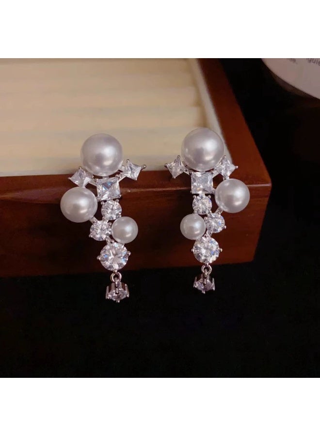 Goolsky أقراط دراسات من الفضة الإسترلينية S925 مع زركون و لؤلؤ للنساء – تصميم فاخر بسيط، مجوهرات يومية أنيقة، لمسات من زركون و لؤلؤ، مضادة للحساسية ومقاومة للتأكسد، مناسبة للارتداء اليومي في المكتب - Image 5