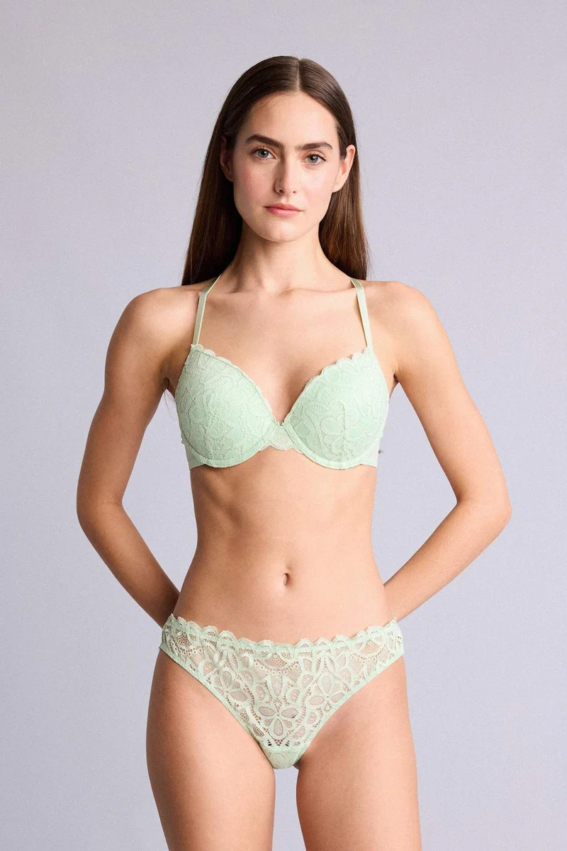 ديفاكتو Lace Brazilian Slip Panty
