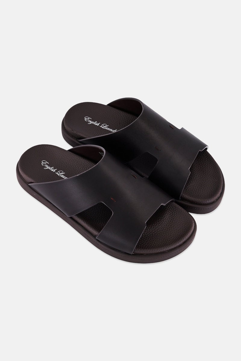 English Laundry Men Slip On Arabic Sandals, Brown - Image 2