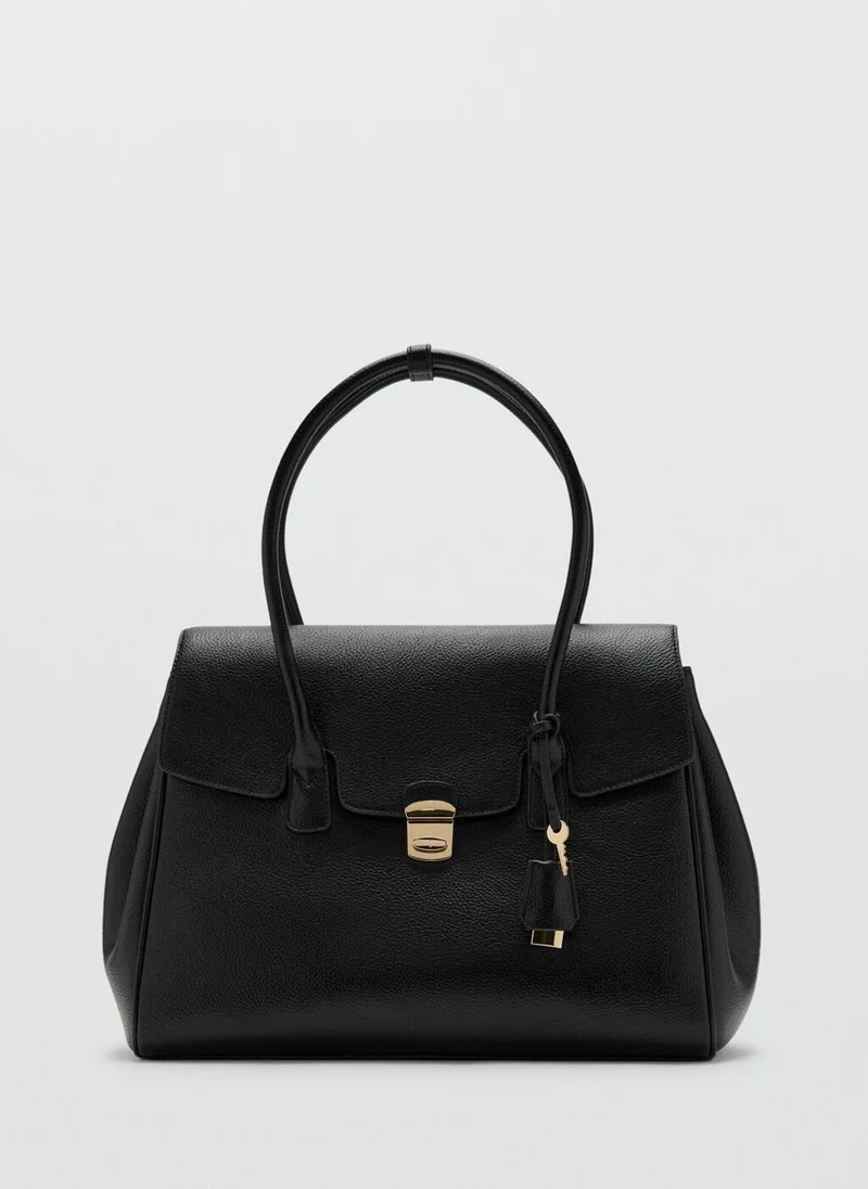 مانجو Medium city handbag with flap