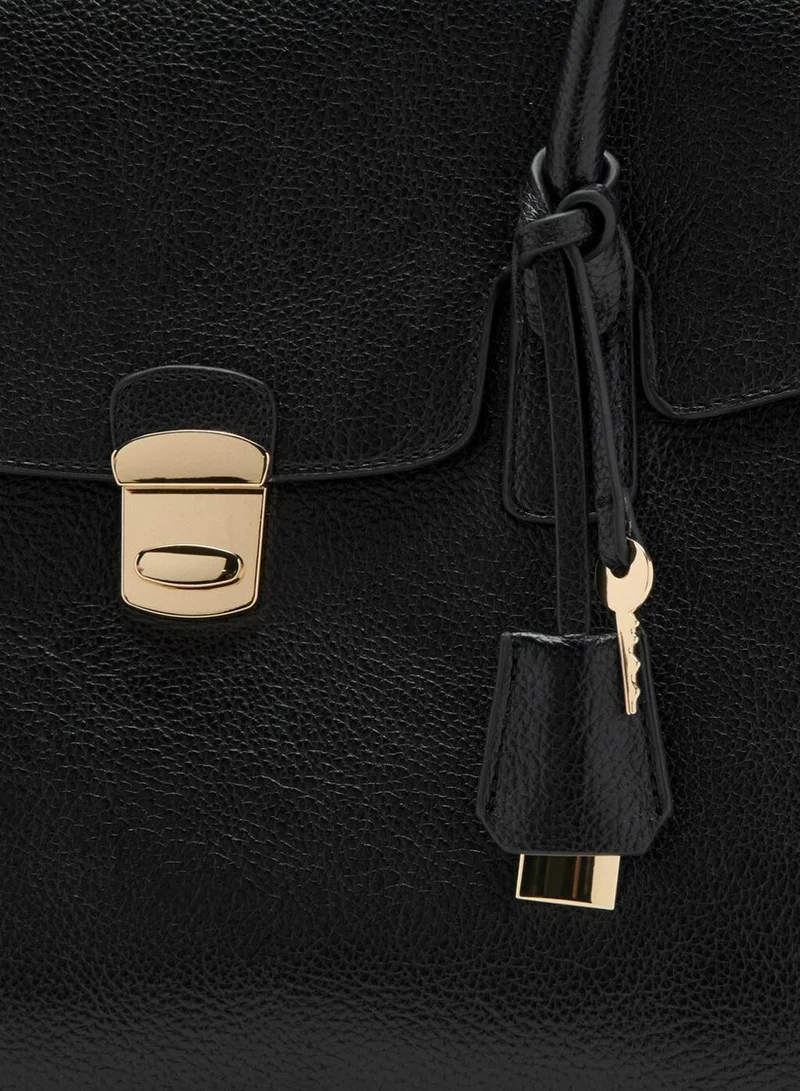 مانجو Medium city handbag with flap