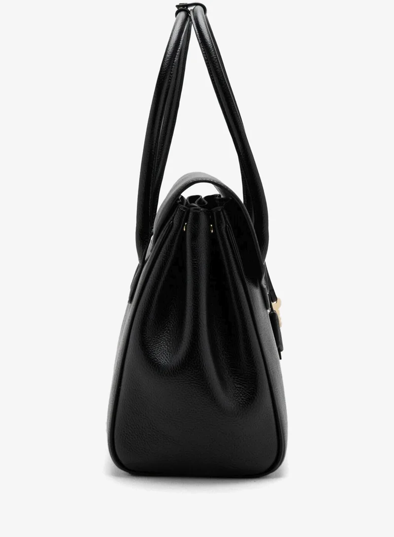 مانجو Medium city handbag with flap