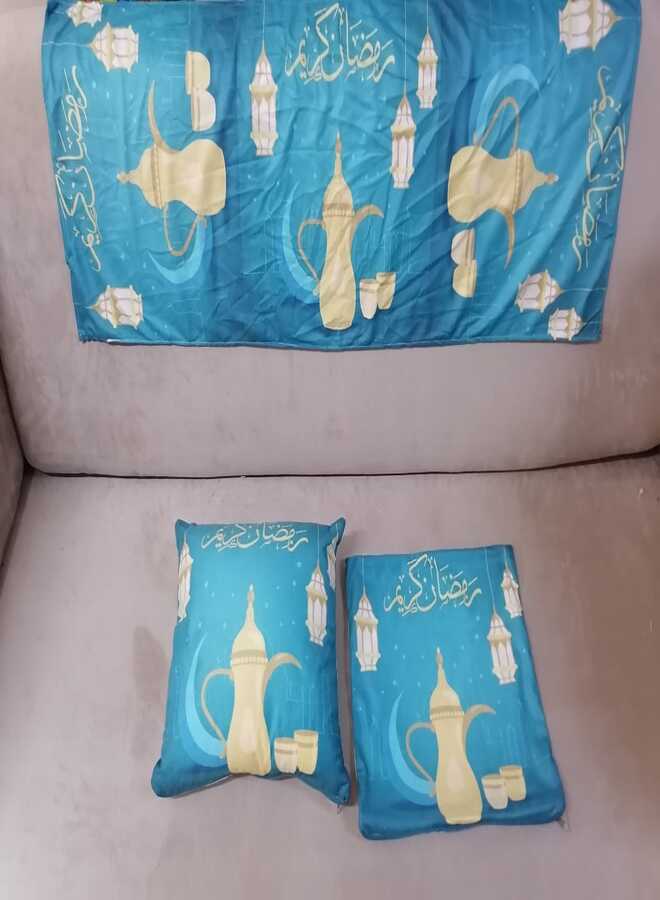 طقم رانر قطيفة مستورد 150 × 45 و ٢ كوشن ٤٥×٤٥ -ازرق (رمضان كريم) 