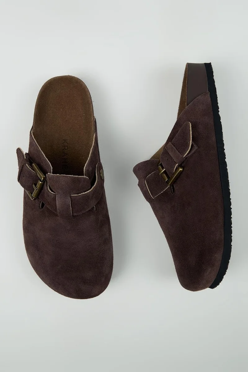 مانجيرو قباقيب رجالية من الجلد الطبيعي من كراهي سيرجيو باللون البني