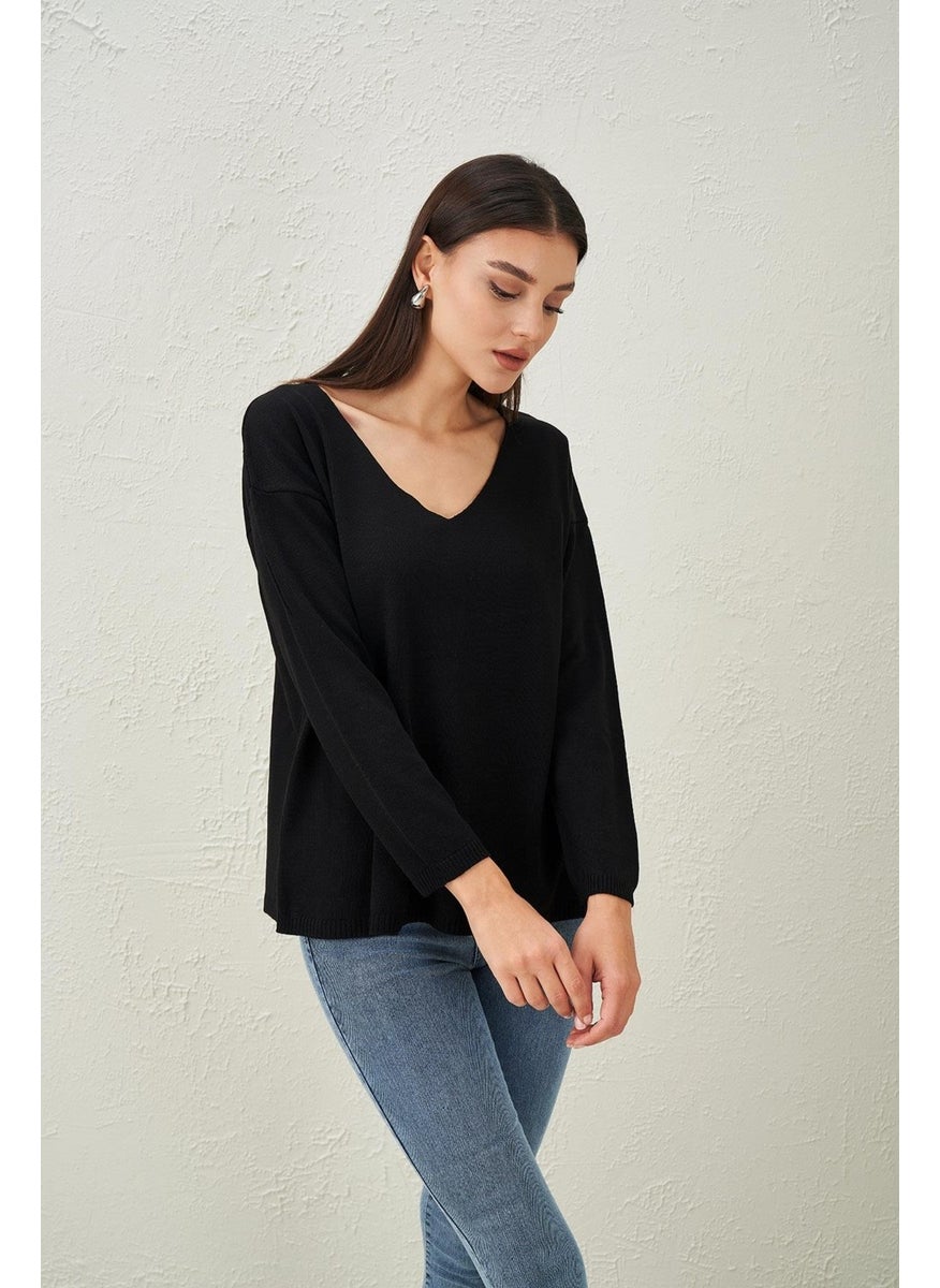 Women's Black V-Neck Loose Knitwear Sweater - pzsku/Z2AFE5C92C8B2C90813F2Z/45/_/1734365640/6421982a-6268-48a0-b235-a42a5b102200