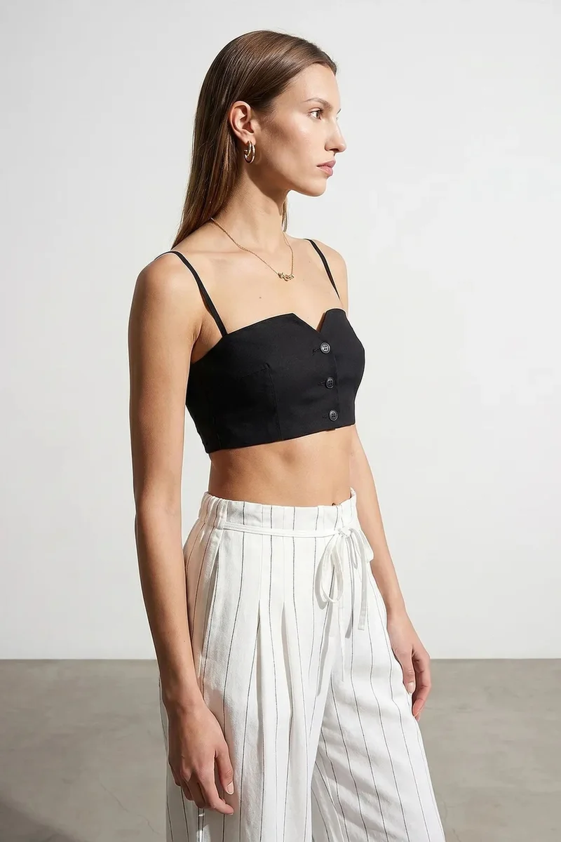 Dilvin Black DILVIN Crop Fitted Waistcoat With Heart Neckline for Women | Best Price UAE