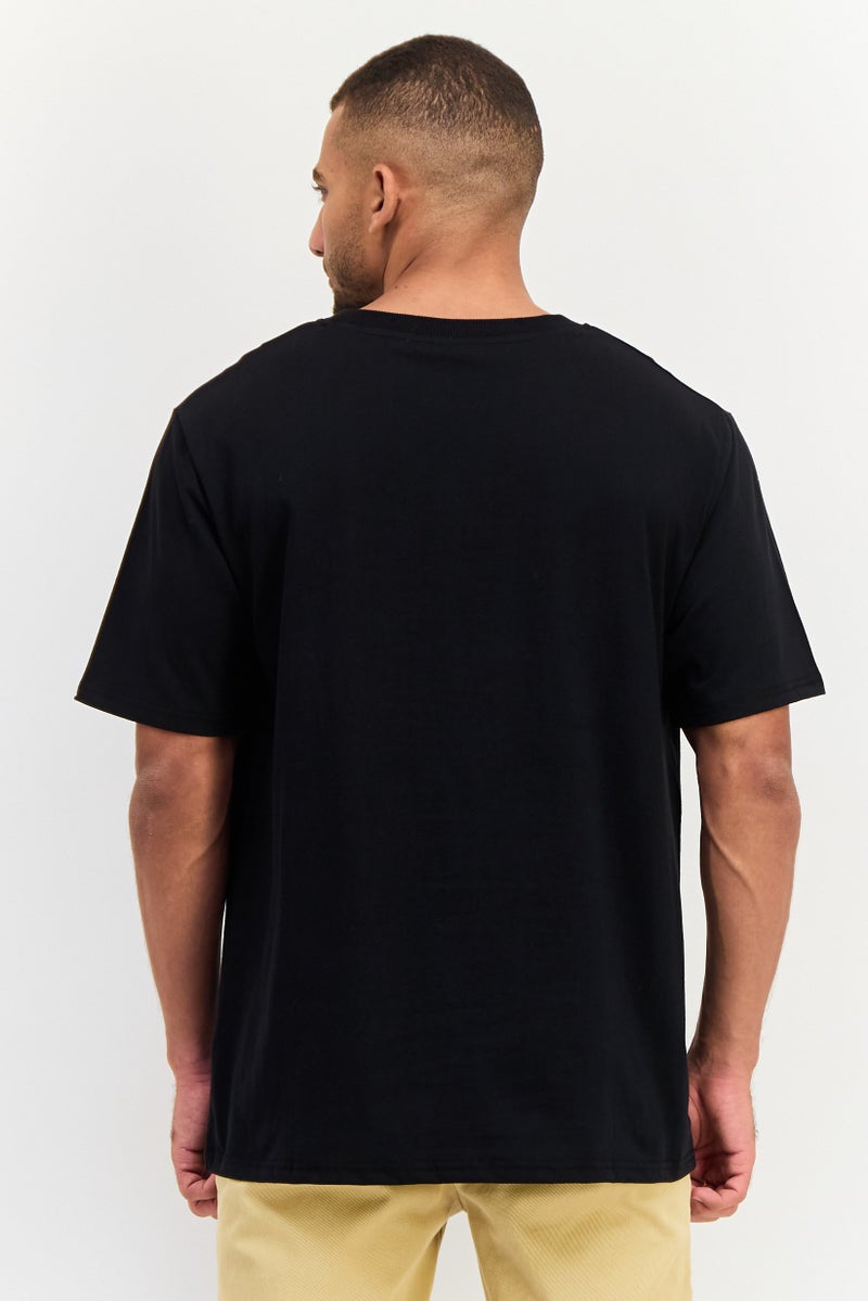 YOTO تي شيرت رجالي بقصة مريحة بأكمام قصيرة وطباعة جرافيك، أسود - Image 2
