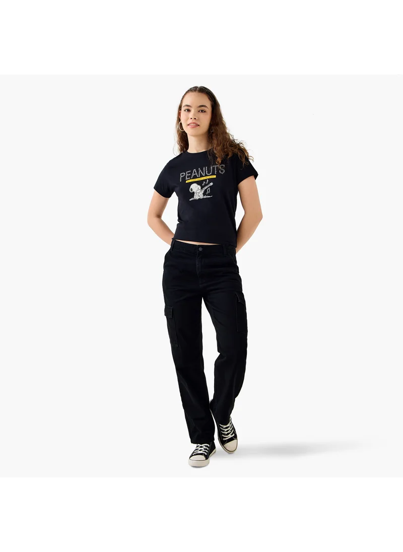 اس بي كاركترز Snoopy Embellished Print T-shirt with Crew Neck and Short Sleeves
