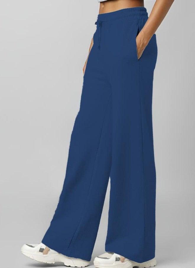 OUTLAWS سروال رياضي مريح للنساء من OUTLAWS بارتفاع متوسط باللون الأزرق - Image 3