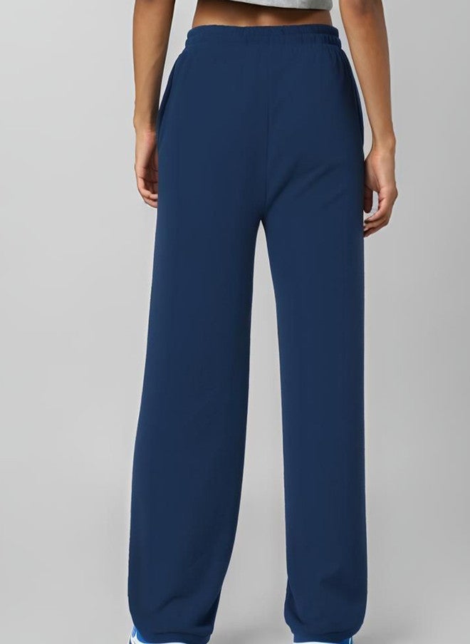 OUTLAWS سروال رياضي مريح للنساء من OUTLAWS بارتفاع متوسط باللون الأزرق - Image 4