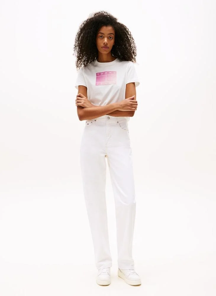 TOMMY JEANS Logo Crew Neck T-Shirt