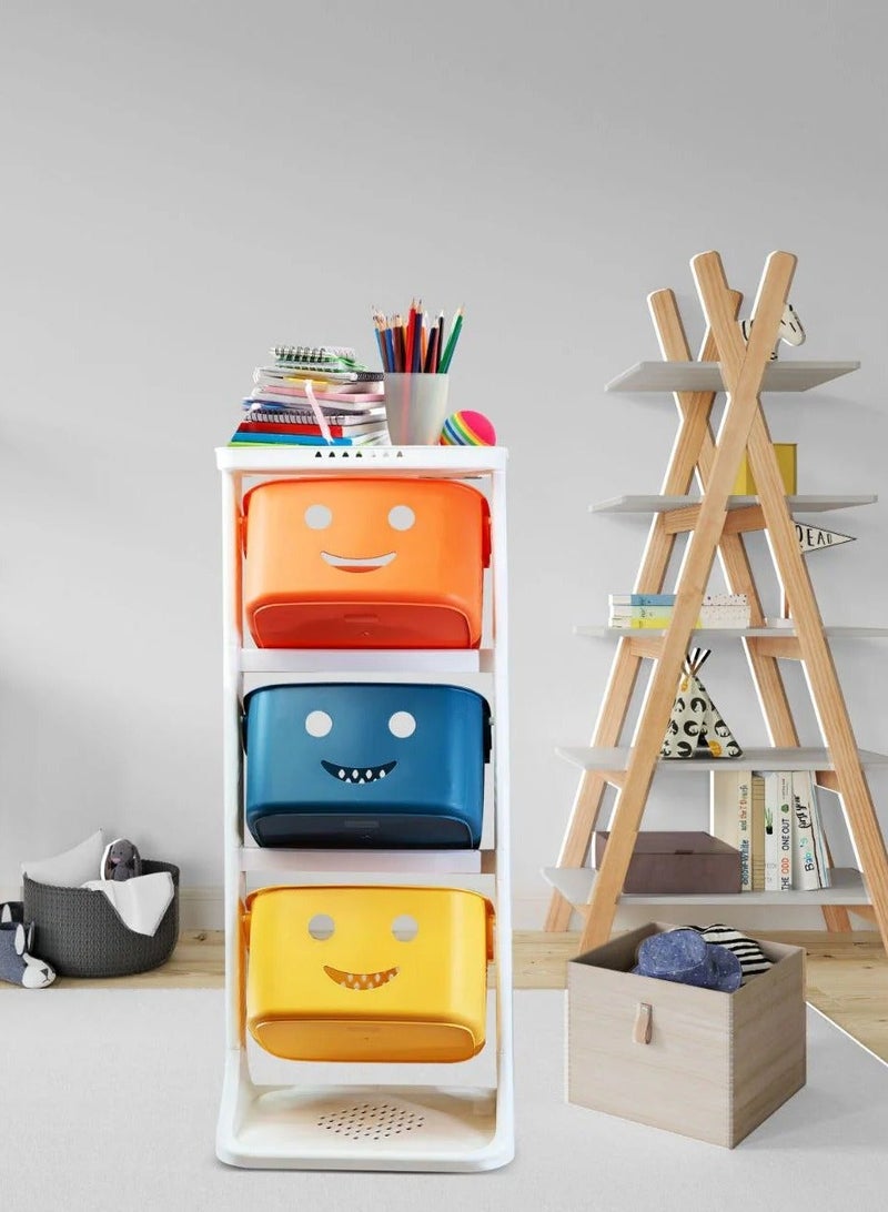 اقسي عربة تخزين بثلاثة أرفف مزودة بصناديق عليها رسومات وجوه  مبتسمة، إطار أبيض مع سلال زرقاء وصفراء وبرتقالية، تصميم جيد التهوية وحدة تخزين بلاستيك عملية وأنيقة - Image 3