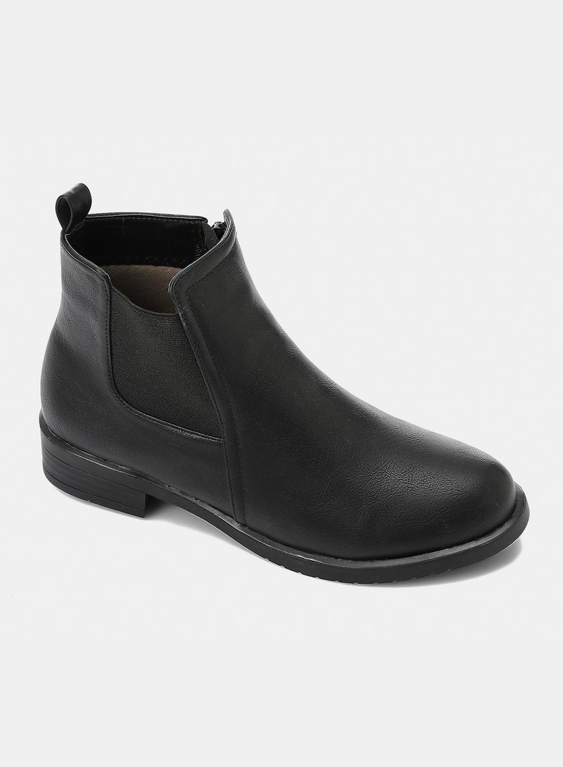 XO Style Leather Ankle Boot - Black. - Image 1