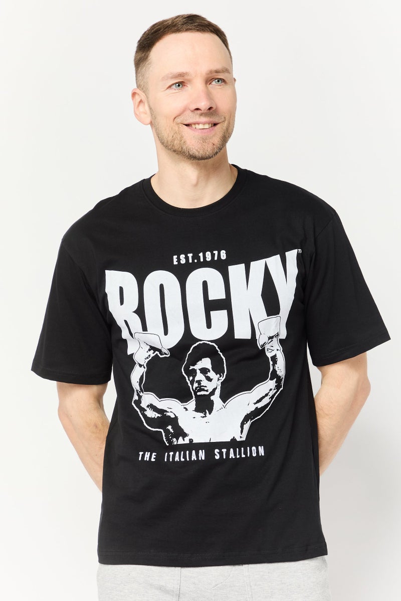 Rocky تي شيرت للرجال بأكمام قصيرة وياقة دائرية بشعار العلامة التجارية، أسود - Image 1