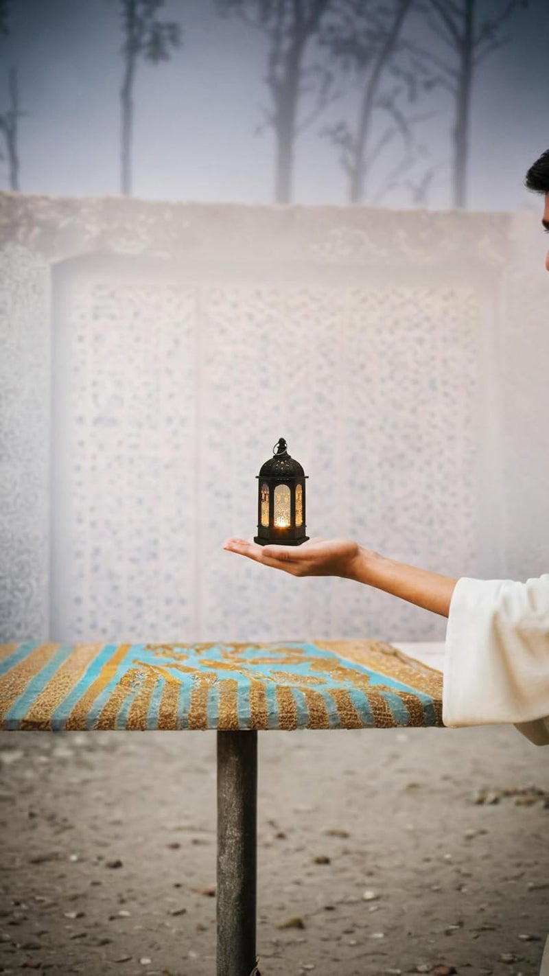 Honwor مجموعة فوانيس LED للعيد، 4 قطع من أضواء القلعة المصغرة المزخرفة لرمضان، قطع مركزية للمنزل والطاولة والجدران، هدايا إسلامية فريدة للعيد، زينة احتفالية للعيد، تصميم أسود، تركيب سهل - Image 5