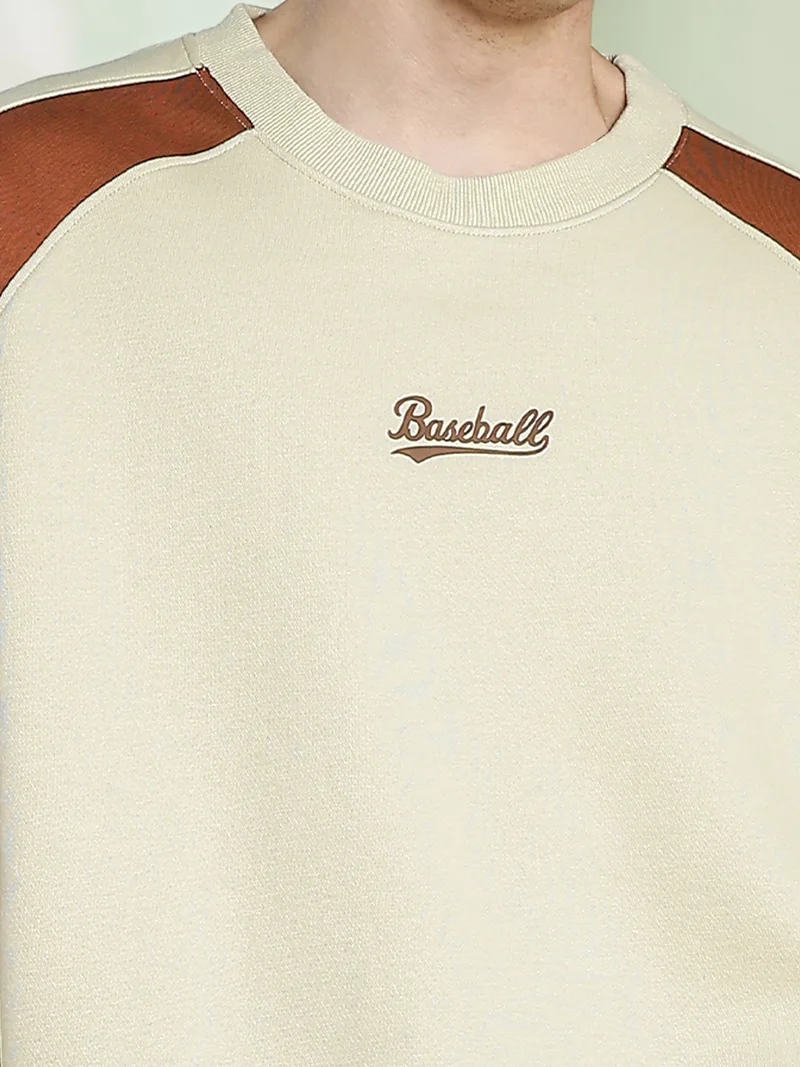 مانياك Maniac Mens Printed Round Neck Raglan Full Sleeve Biscuit & Brown Fleece Sweatshirt