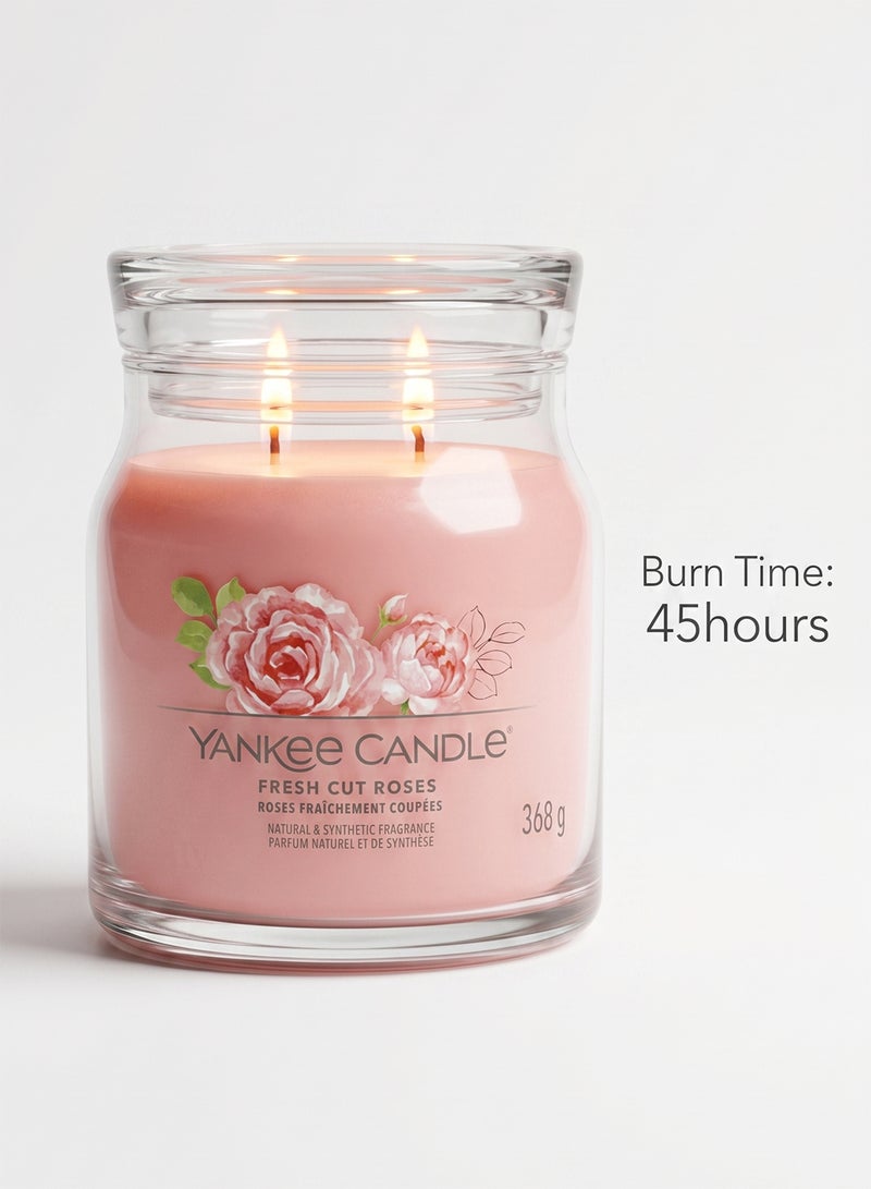 YANKEE CANDLE شمعة معطرة بتوقيع | شمعة في وعاء برائحة الورد الطازج مع فتيلين | شمعة طويلة الاحتراق من مزيج شمع الصويا | هدايا مثالية للنساء - Image 4